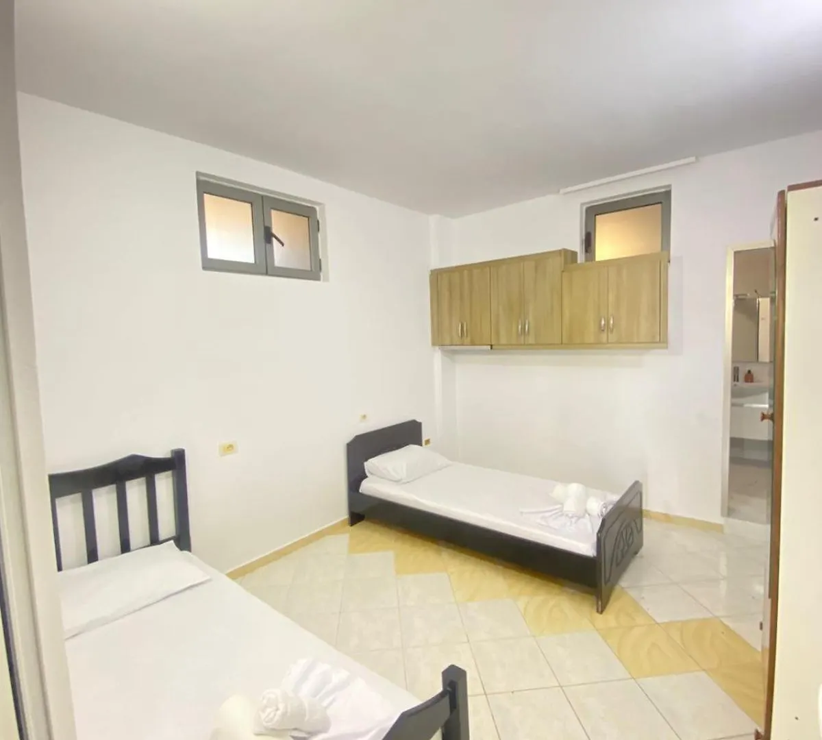 Vila Star Ksamil 3*,