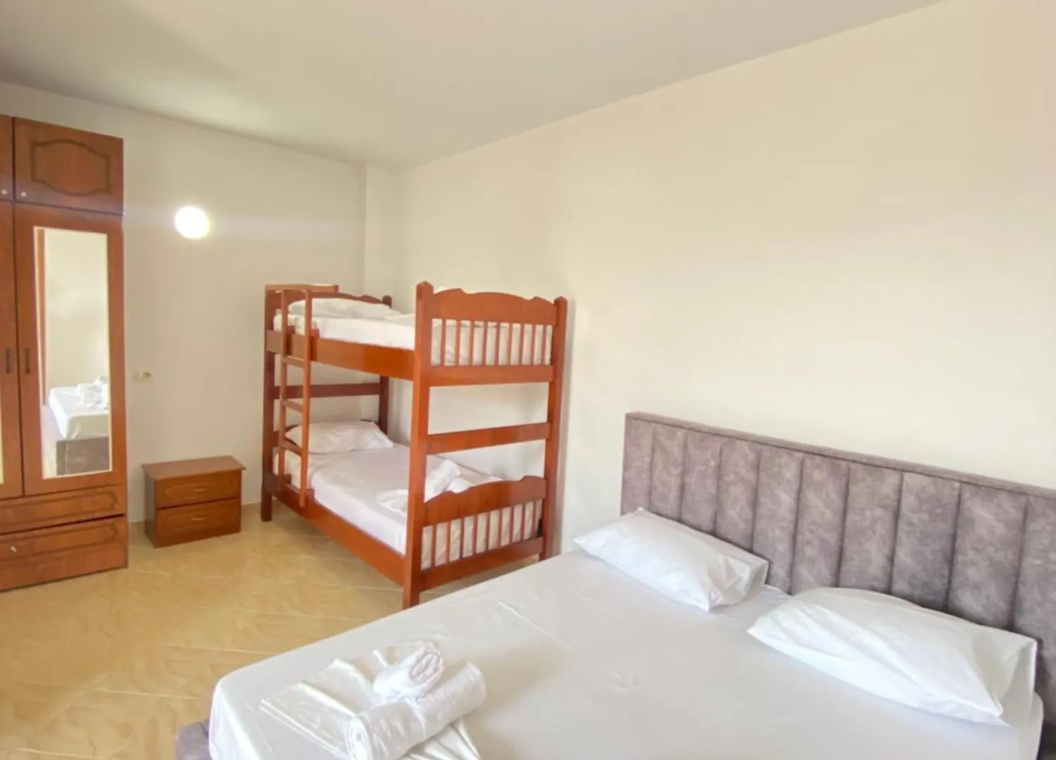 Vila Star Ksamil 3*,  Albania